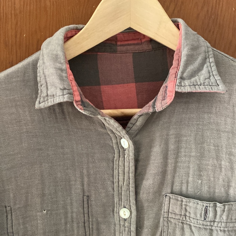 Faherty Reversible Button Down. Women’s Small. Pl… - image 7